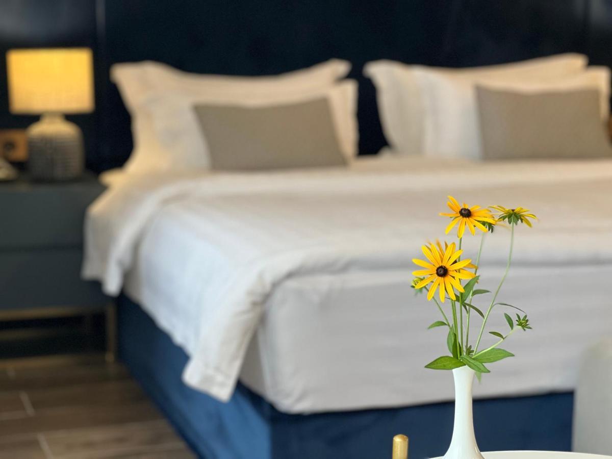 Hotel Aisi Batumi Ngoại thất bức ảnh