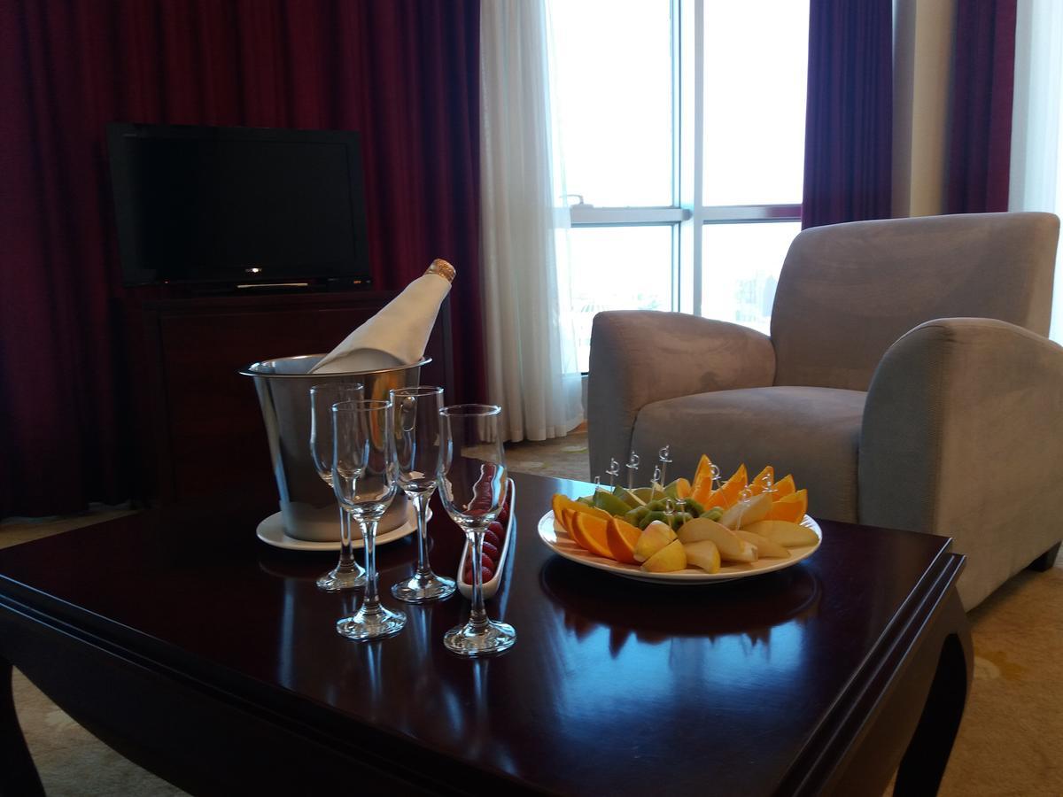 Hotel Aisi Batumi Ngoại thất bức ảnh